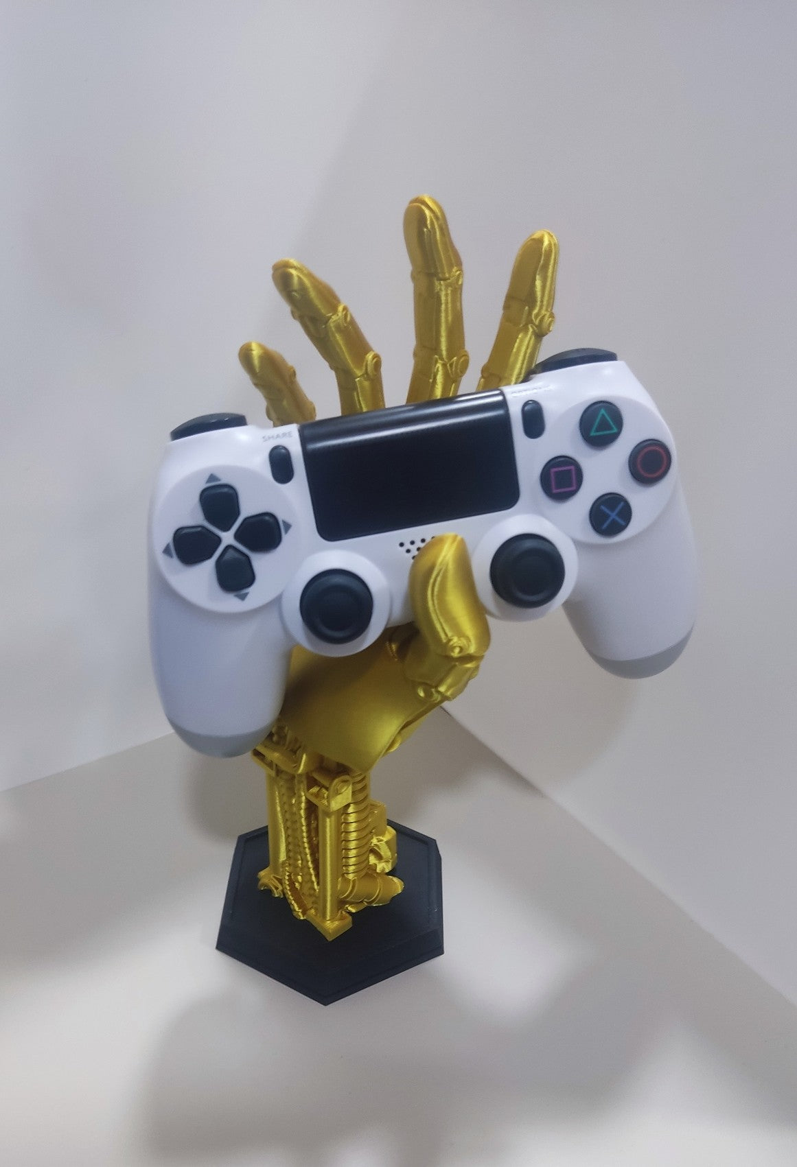 Robot Hand Controller Holder (Gold)