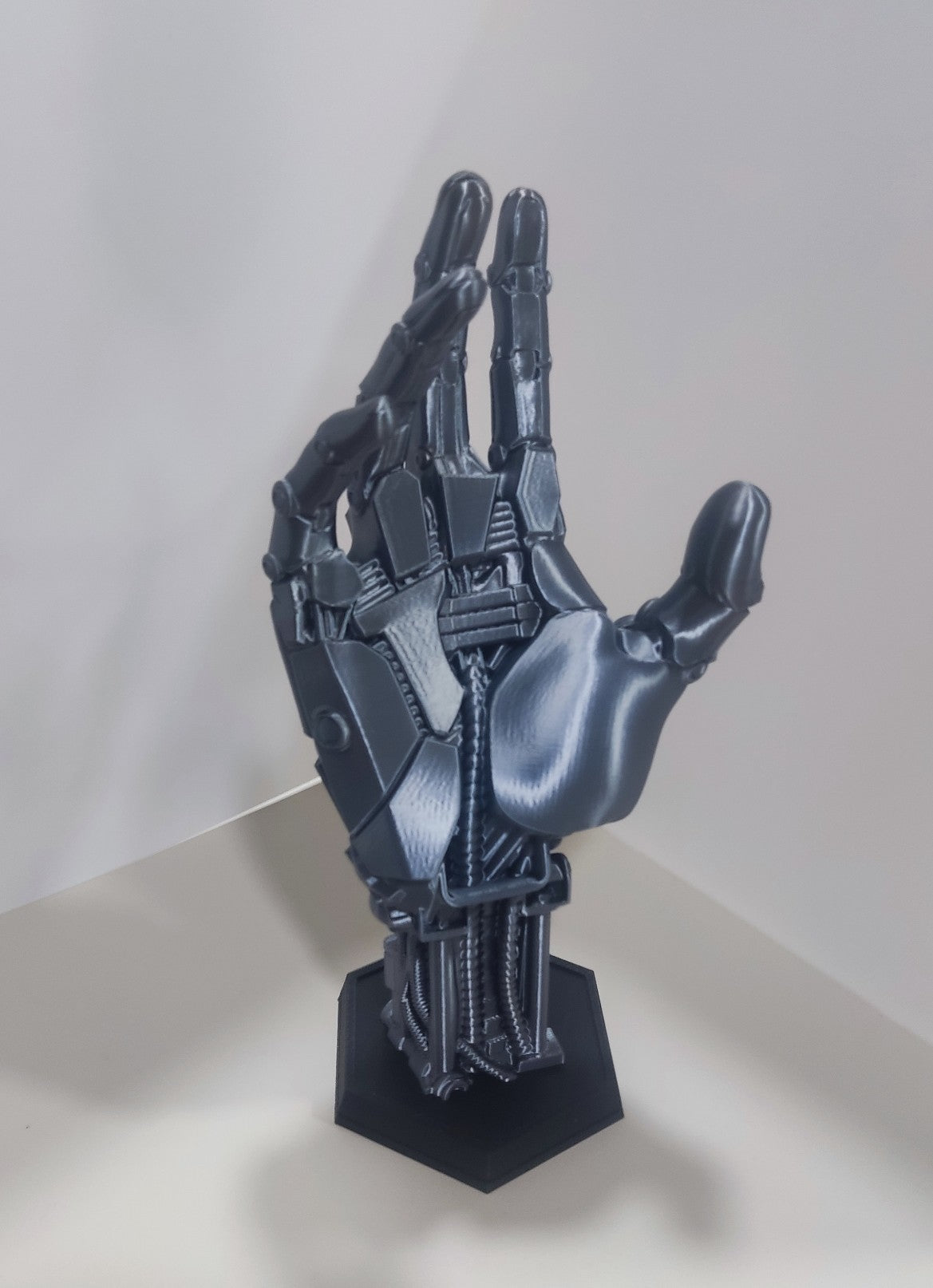 Robot Hand Controller Holder (Graphite)