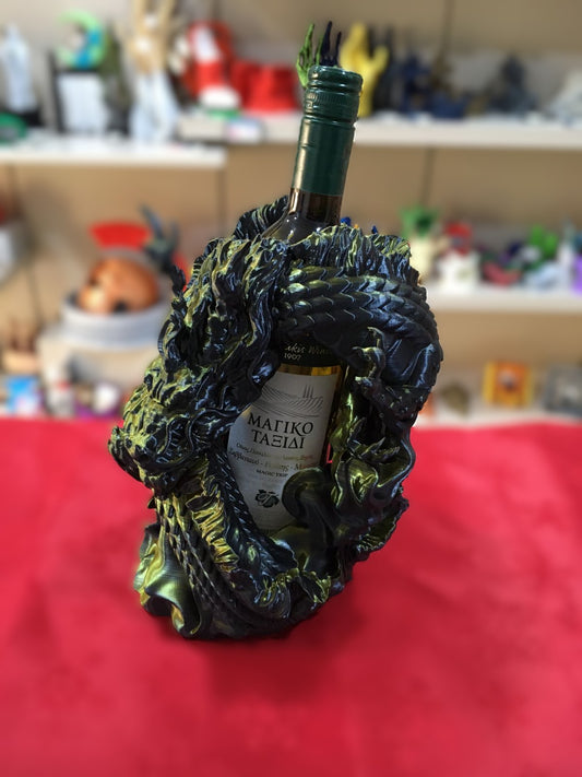 Dragon’s Embrace Wine Holder (Black-Gold)