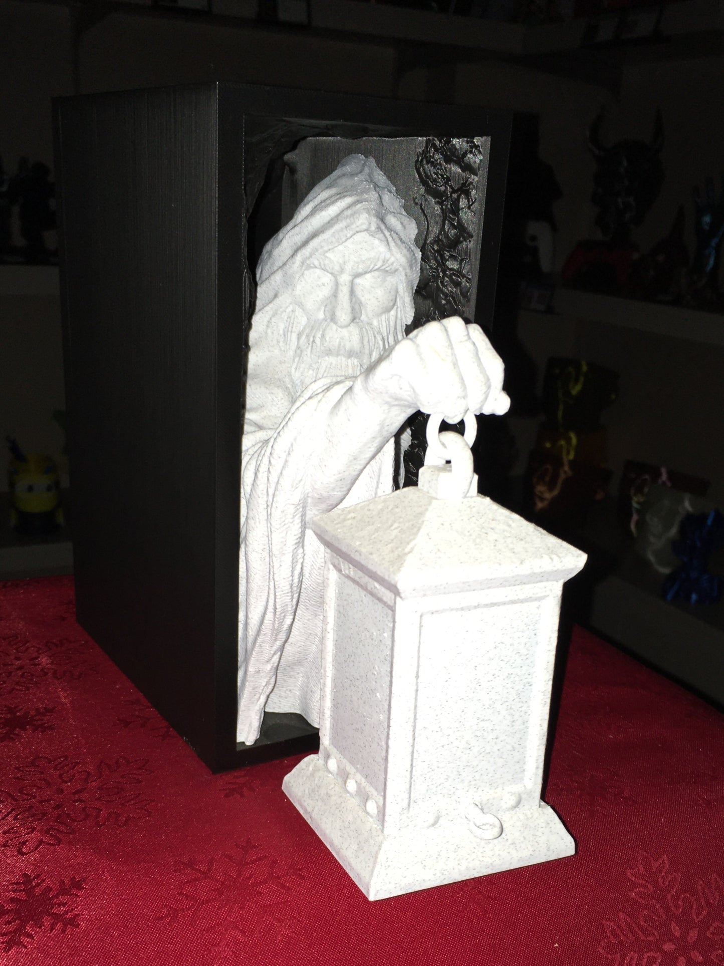 Dark Age Book Nook (Black-Marble)