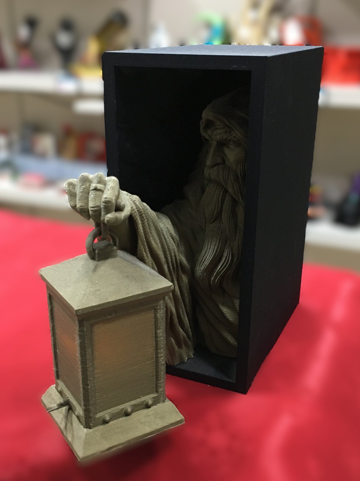 Dark Age Book Nook (Black-Bronze)